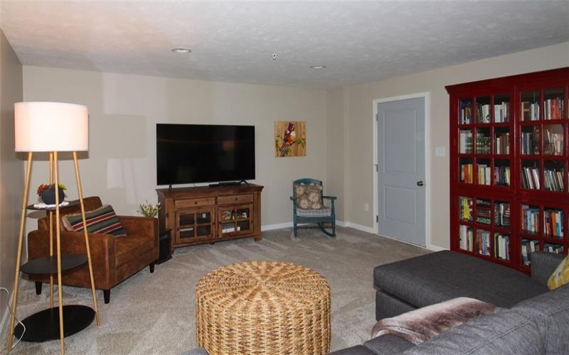4040 Overview, Canonsburg, 15317, 3 Bedrooms Bedrooms, 9 Rooms Rooms,2.1 BathroomsBathrooms,Residential,For Sale,Overview,1750699