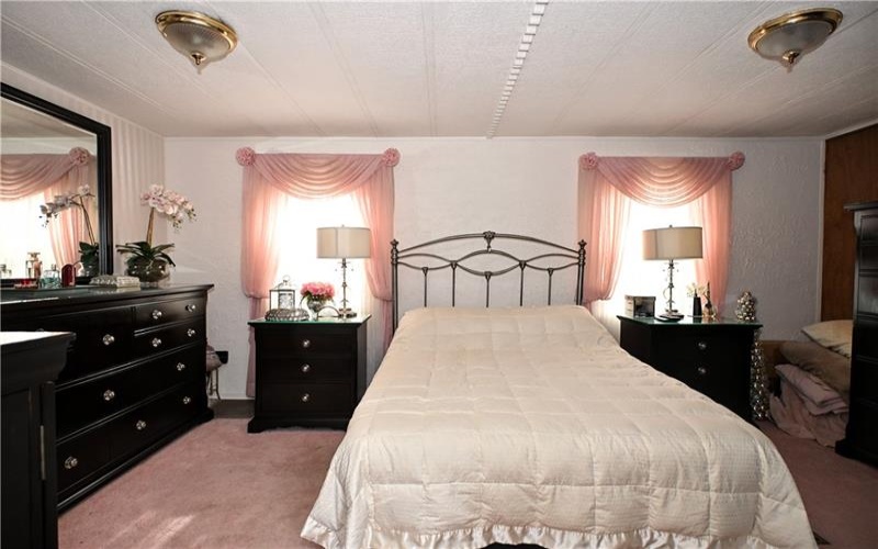6 Roundtable Dr, Belle Vernon, 15012, 2 Bedrooms Bedrooms, 5 Rooms Rooms,1 BathroomBathrooms,Residential,For Sale,Roundtable Dr,1749355