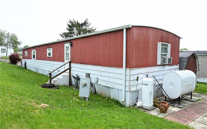 6 Roundtable Dr, Belle Vernon, 15012, 2 Bedrooms Bedrooms, 5 Rooms Rooms,1 BathroomBathrooms,Residential,For Sale,Roundtable Dr,1749355