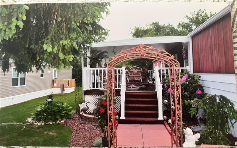 6 Roundtable Dr, Belle Vernon, 15012, 2 Bedrooms Bedrooms, 5 Rooms Rooms,1 BathroomBathrooms,Residential,For Sale,Roundtable Dr,1749355