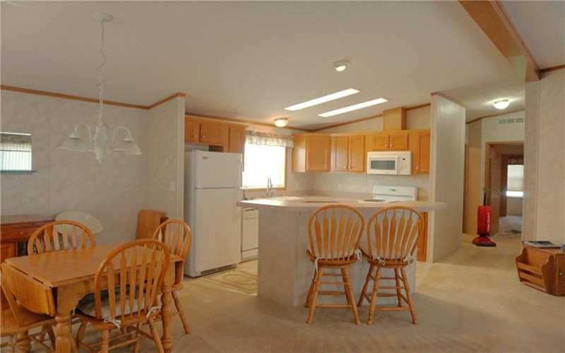 120 Alex Lane, Somerset, 15501, 2 Bedrooms Bedrooms, 7 Rooms Rooms,2 BathroomsBathrooms,Residential,For Sale,Alex Lane,1749356