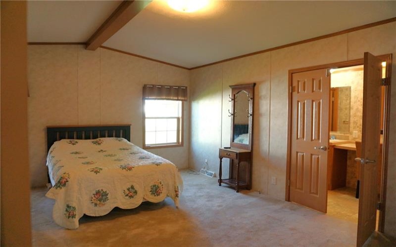 120 Alex Lane, Somerset, 15501, 2 Bedrooms Bedrooms, 7 Rooms Rooms,2 BathroomsBathrooms,Residential,For Sale,Alex Lane,1749356