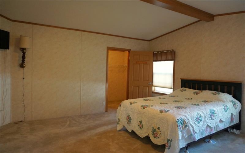 120 Alex Lane, Somerset, 15501, 2 Bedrooms Bedrooms, 7 Rooms Rooms,2 BathroomsBathrooms,Residential,For Sale,Alex Lane,1749356