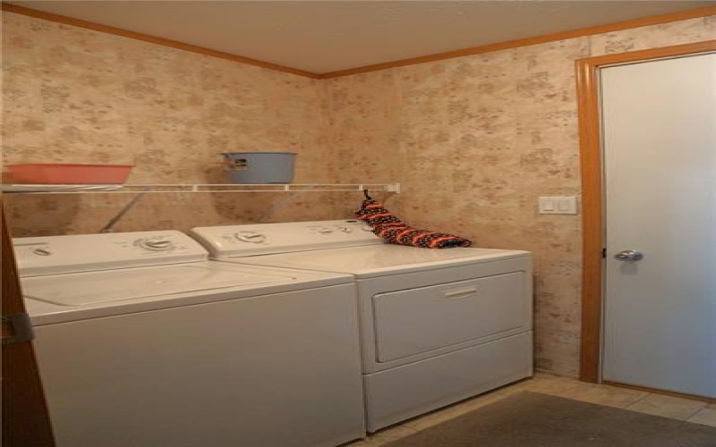 120 Alex Lane, Somerset, 15501, 2 Bedrooms Bedrooms, 7 Rooms Rooms,2 BathroomsBathrooms,Residential,For Sale,Alex Lane,1749356