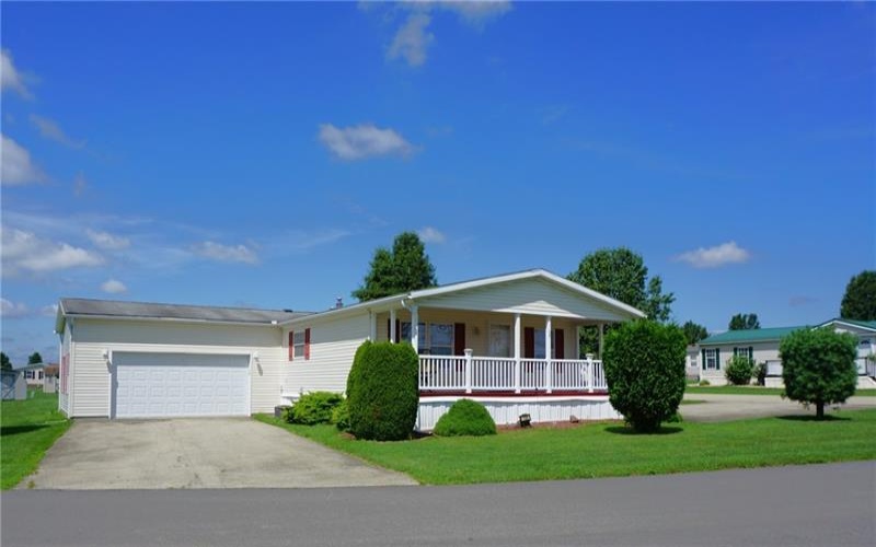 120 Alex Lane, Somerset, 15501, 2 Bedrooms Bedrooms, 7 Rooms Rooms,2 BathroomsBathrooms,Residential,For Sale,Alex Lane,1749356