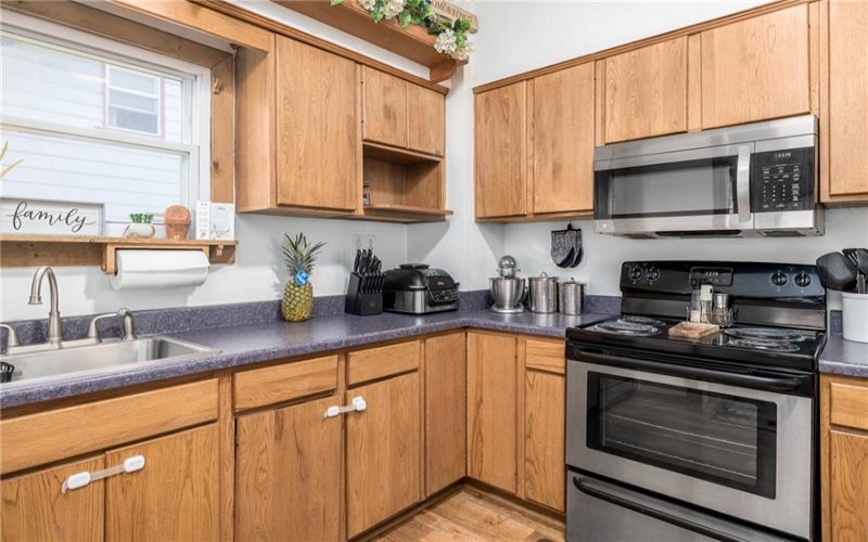 70 Katherine Ave, Washington, 15301, 3 Bedrooms Bedrooms, 8 Rooms Rooms,2 BathroomsBathrooms,Residential,For Sale,Katherine Ave,1750721