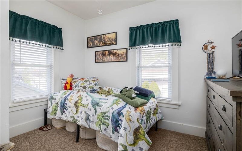70 Katherine Ave, Washington, 15301, 3 Bedrooms Bedrooms, 8 Rooms Rooms,2 BathroomsBathrooms,Residential,For Sale,Katherine Ave,1750721