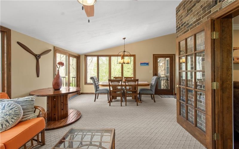 201 Hemlock Dr, McMurray, 15317, 4 Bedrooms Bedrooms, 12 Rooms Rooms,2.1 BathroomsBathrooms,Residential,For Sale,Hemlock Dr,1749380