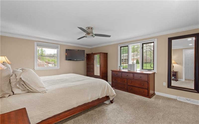 201 Hemlock Dr, McMurray, 15317, 4 Bedrooms Bedrooms, 12 Rooms Rooms,2.1 BathroomsBathrooms,Residential,For Sale,Hemlock Dr,1749380