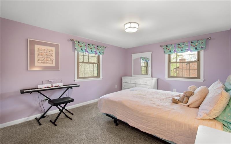 201 Hemlock Dr, McMurray, 15317, 4 Bedrooms Bedrooms, 12 Rooms Rooms,2.1 BathroomsBathrooms,Residential,For Sale,Hemlock Dr,1749380