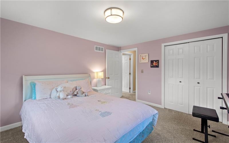 201 Hemlock Dr, McMurray, 15317, 4 Bedrooms Bedrooms, 12 Rooms Rooms,2.1 BathroomsBathrooms,Residential,For Sale,Hemlock Dr,1749380