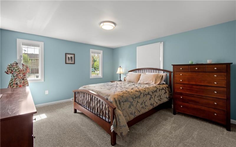 201 Hemlock Dr, McMurray, 15317, 4 Bedrooms Bedrooms, 12 Rooms Rooms,2.1 BathroomsBathrooms,Residential,For Sale,Hemlock Dr,1749380
