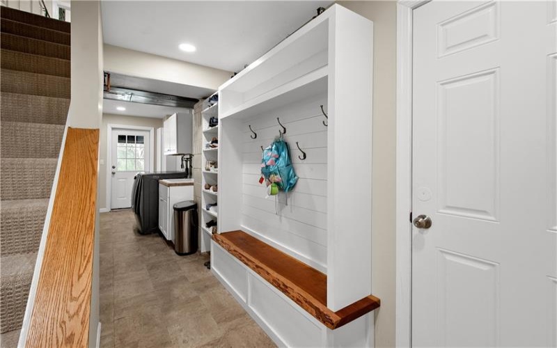 201 Hemlock Dr, McMurray, 15317, 4 Bedrooms Bedrooms, 12 Rooms Rooms,2.1 BathroomsBathrooms,Residential,For Sale,Hemlock Dr,1749380