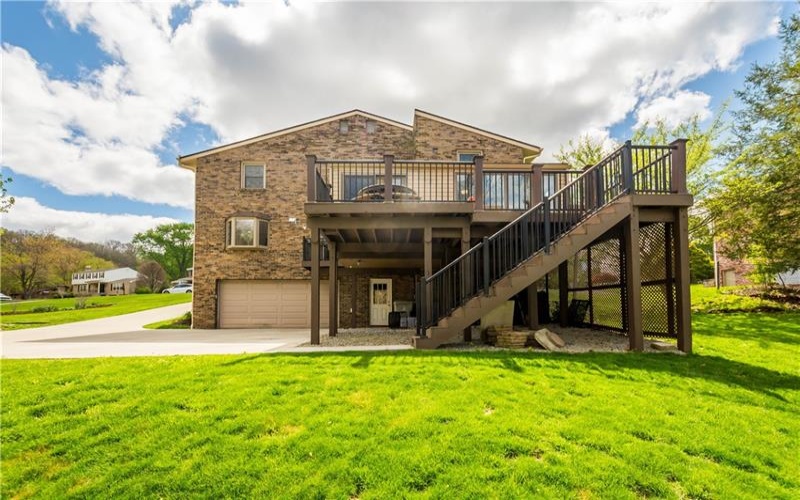 201 Hemlock Dr, McMurray, 15317, 4 Bedrooms Bedrooms, 12 Rooms Rooms,2.1 BathroomsBathrooms,Residential,For Sale,Hemlock Dr,1749380