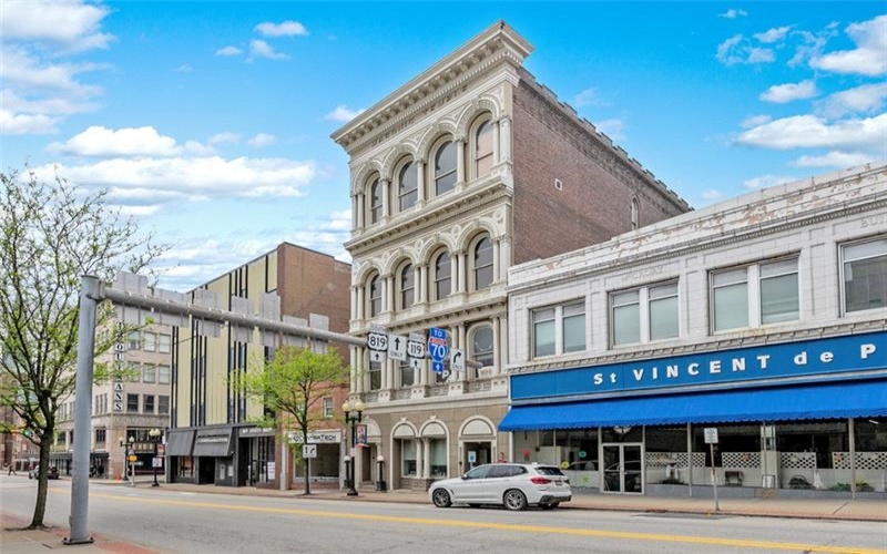 132 Main St, Greensburg, 15601, ,Commercial-industrial-business,For Sale,Main St,1749394