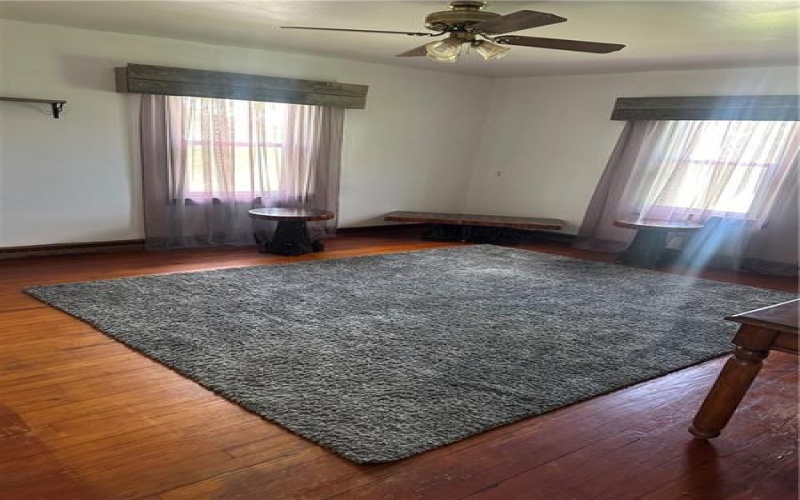 23 Cross St, Burgettstown, 15021, 2 Bedrooms Bedrooms, ,1 BathroomBathrooms,Residential,For Sale,Cross St,1749406