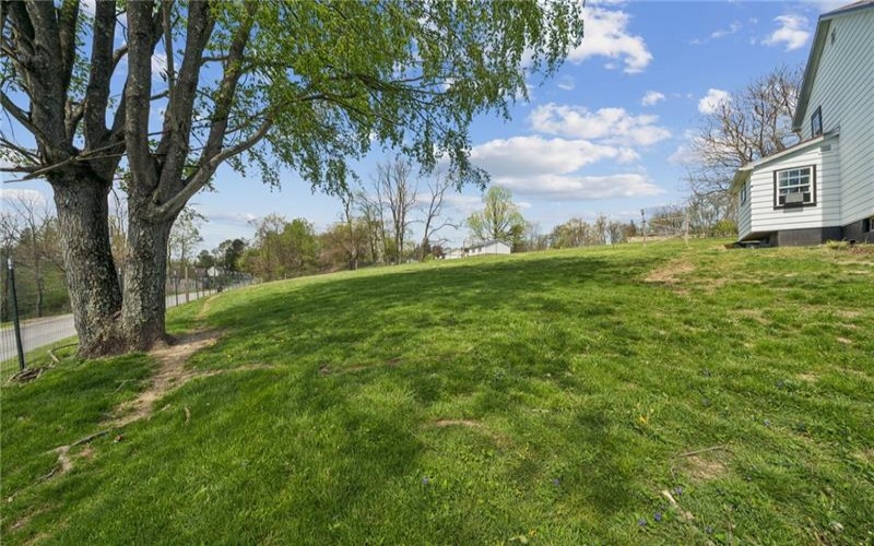 35 Bucey Rd, Burgettstown, 15021, 3 Bedrooms Bedrooms, ,1 BathroomBathrooms,Residential,For Sale,Bucey Rd,1749419