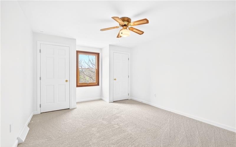 110 Royal Place, Canonsburg, 15317, 4 Bedrooms Bedrooms, 8 Rooms Rooms,2.1 BathroomsBathrooms,Residential,For Sale,Royal Place,1749421