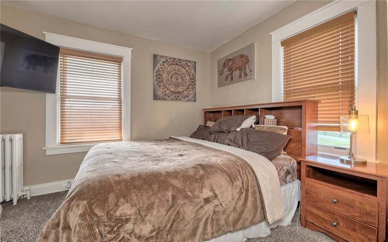 1016 Patterson Ave, Jeannette, 15644, 3 Bedrooms Bedrooms, 7 Rooms Rooms,2 BathroomsBathrooms,Residential,For Sale,Patterson Ave,1750843