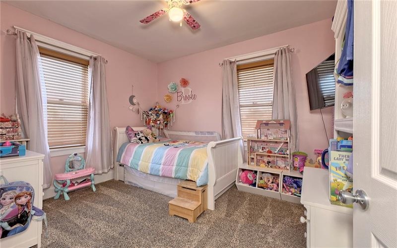 1016 Patterson Ave, Jeannette, 15644, 3 Bedrooms Bedrooms, 7 Rooms Rooms,2 BathroomsBathrooms,Residential,For Sale,Patterson Ave,1750843