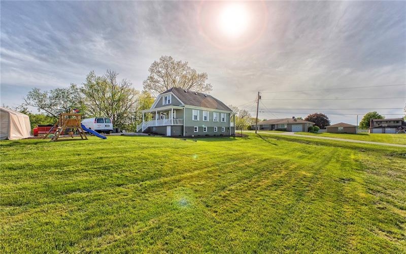 1016 Patterson Ave, Jeannette, 15644, 3 Bedrooms Bedrooms, 7 Rooms Rooms,2 BathroomsBathrooms,Residential,For Sale,Patterson Ave,1750843