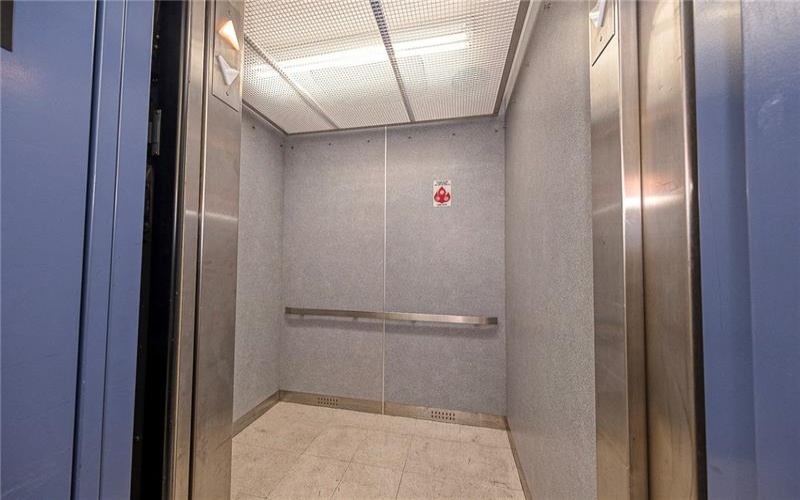 255 3rd St, New Kensington, 15068, ,Commercial-industrial-business,For Sale,3rd St,1749443