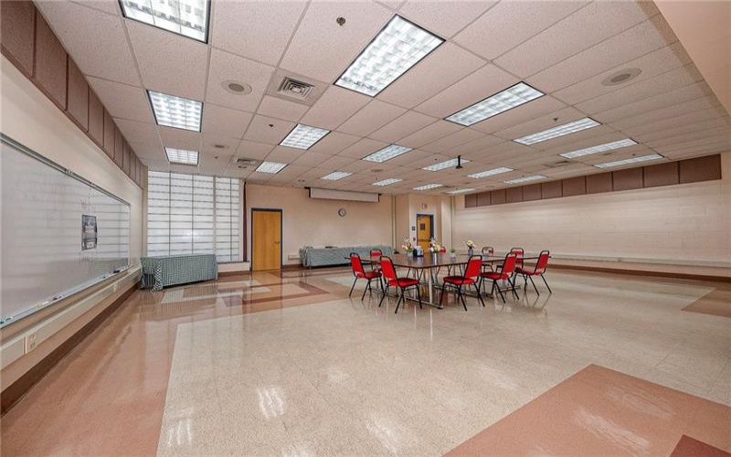255 3rd St, New Kensington, 15068, ,Commercial-industrial-business,For Sale,3rd St,1749443