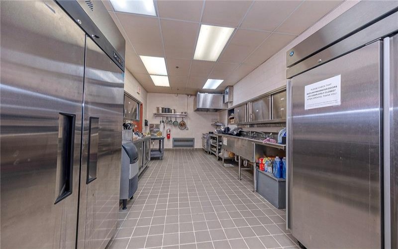 255 3rd St, New Kensington, 15068, ,Commercial-industrial-business,For Sale,3rd St,1749443