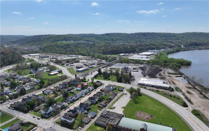 255 3rd St, New Kensington, 15068, ,Commercial-industrial-business,For Sale,3rd St,1749443