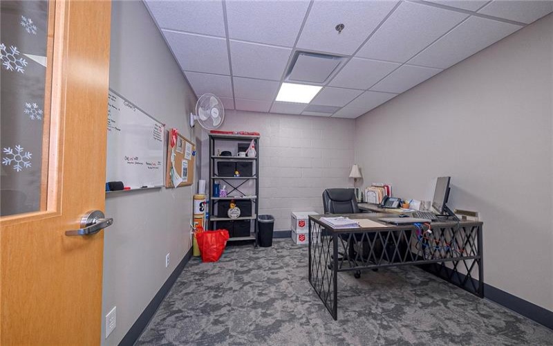 255 3rd St, New Kensington, 15068, ,Commercial-industrial-business,For Sale,3rd St,1749443