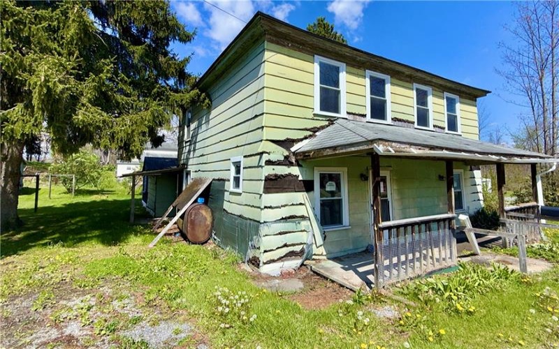 161 Middle St, Jenners, 15546, 5 Bedrooms Bedrooms, ,2 BathroomsBathrooms,Residential,For Sale,Middle St,1750869