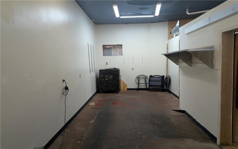 107 Brownsville Ave, Brownsville, 15417, ,Commercial-industrial-business,For Sale,Brownsville Ave,1750877