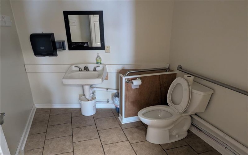 107 Brownsville Ave, Brownsville, 15417, ,Commercial-industrial-business,For Sale,Brownsville Ave,1750877