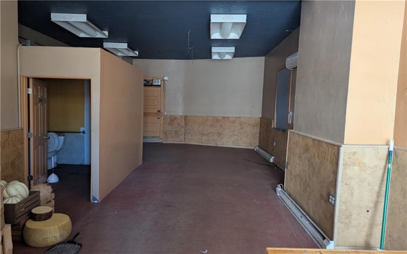 107 Brownsville Ave, Brownsville, 15417, ,Commercial-industrial-business,For Sale,Brownsville Ave,1750877