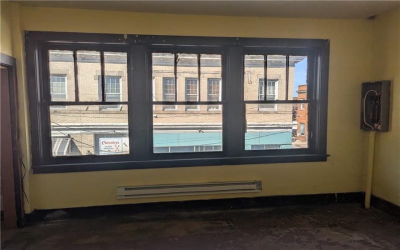 107 Brownsville Ave, Brownsville, 15417, ,Commercial-industrial-business,For Sale,Brownsville Ave,1750877