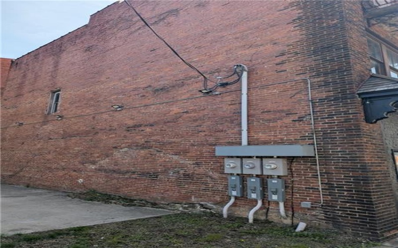 107 Brownsville Ave, Brownsville, 15417, ,Commercial-industrial-business,For Sale,Brownsville Ave,1750877
