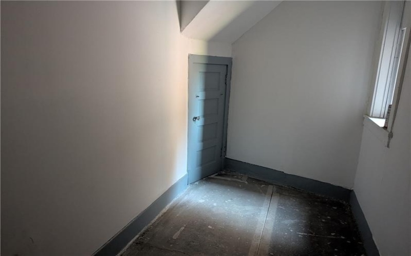 107 Brownsville Ave, Brownsville, 15417, ,Commercial-industrial-business,For Sale,Brownsville Ave,1750877
