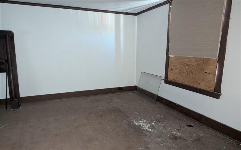107 Brownsville Ave, Brownsville, 15417, ,Commercial-industrial-business,For Sale,Brownsville Ave,1750877