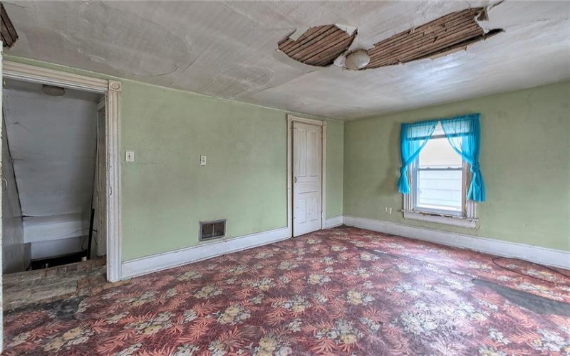 227 Avenue A, Latrobe, 15650, 3 Bedrooms Bedrooms, ,1 BathroomBathrooms,Residential,For Sale,Avenue A,1750905