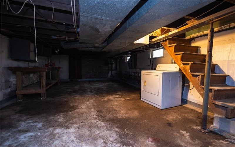 227 Avenue A, Latrobe, 15650, 3 Bedrooms Bedrooms, ,1 BathroomBathrooms,Residential,For Sale,Avenue A,1750905