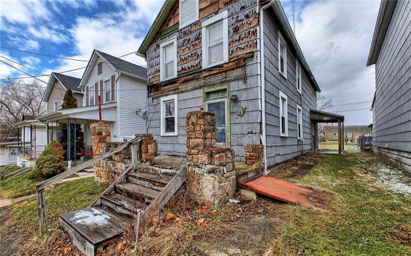 227 Avenue A, Latrobe, 15650, 3 Bedrooms Bedrooms, ,1 BathroomBathrooms,Residential,For Sale,Avenue A,1750905