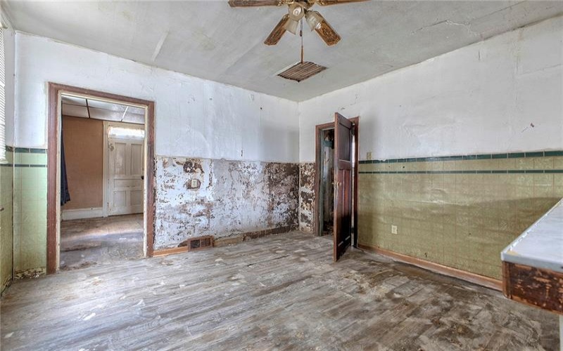 227 Avenue A, Latrobe, 15650, 3 Bedrooms Bedrooms, ,1 BathroomBathrooms,Residential,For Sale,Avenue A,1750905