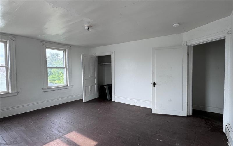441 5th Street, Donora, 15033, 2 Bedrooms Bedrooms, ,1 BathroomBathrooms,Lease,For Rent,5th Street,1749496