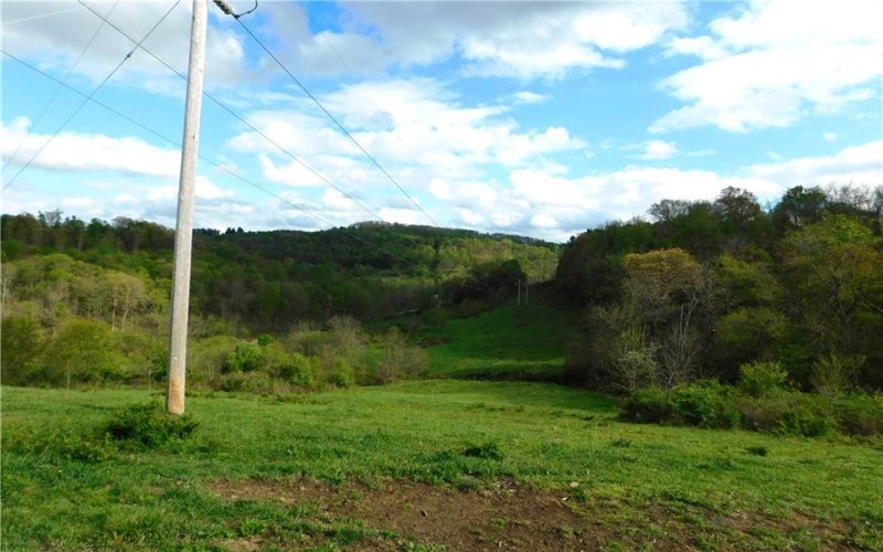 108 Oak Spring Rd, West Finley, 15377, 3 Bedrooms Bedrooms, ,1.1 BathroomsBathrooms,Farm-acreage-lot,For Sale,Oak Spring Rd,1750923