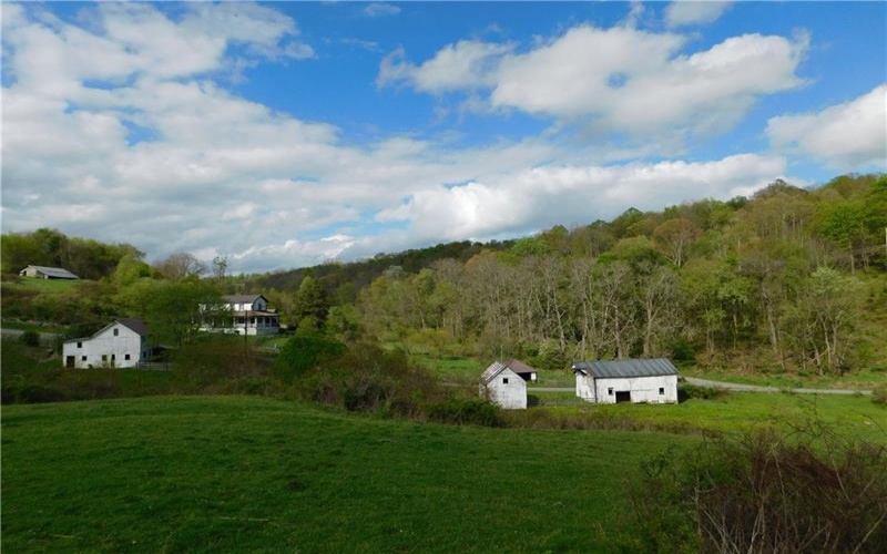 108 Oak Spring Rd, West Finley, 15377, 3 Bedrooms Bedrooms, ,1.1 BathroomsBathrooms,Farm-acreage-lot,For Sale,Oak Spring Rd,1750923