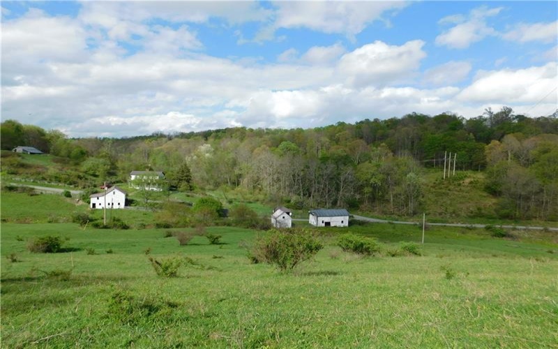 108 Oak Spring Rd, West Finley, 15377, 3 Bedrooms Bedrooms, ,1.1 BathroomsBathrooms,Farm-acreage-lot,For Sale,Oak Spring Rd,1750923