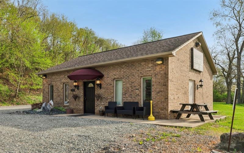 30 Terrace AVENUE, Leechburg, 15656, ,Commercial-industrial-business,For Sale,Terrace,1749500