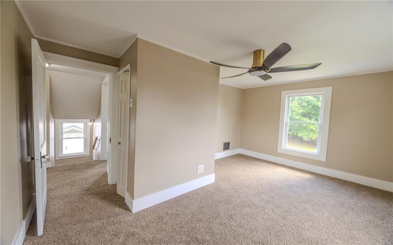 178 Lincoln St, Uniontown, 15401, 3 Bedrooms Bedrooms, 4 Rooms Rooms,2.1 BathroomsBathrooms,Residential,For Sale,Lincoln St,1750926