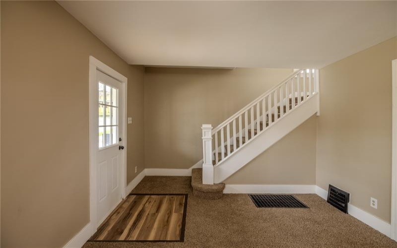 178 Lincoln St, Uniontown, 15401, 3 Bedrooms Bedrooms, 4 Rooms Rooms,2.1 BathroomsBathrooms,Residential,For Sale,Lincoln St,1750926