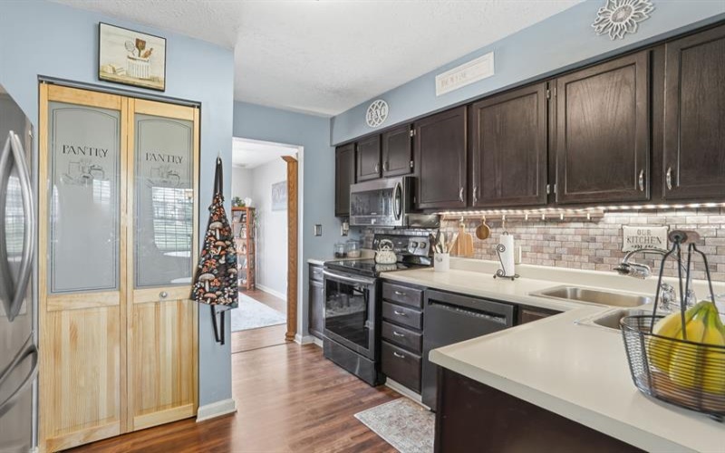 395 Jubilee DRIVE, Bridgeville, 15017, 3 Bedrooms Bedrooms, 8 Rooms Rooms,1.1 BathroomsBathrooms,Residential,For Sale,Jubilee,1750939